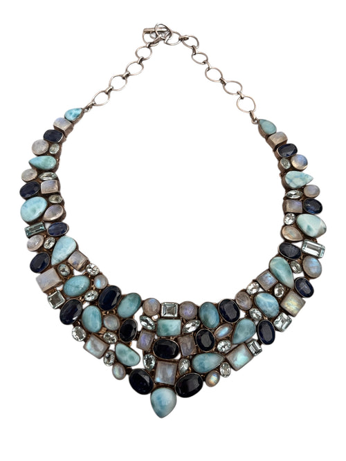 Collier en argent et pierres semi-précieuses