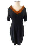 Robe Prada noir encolure en plumes